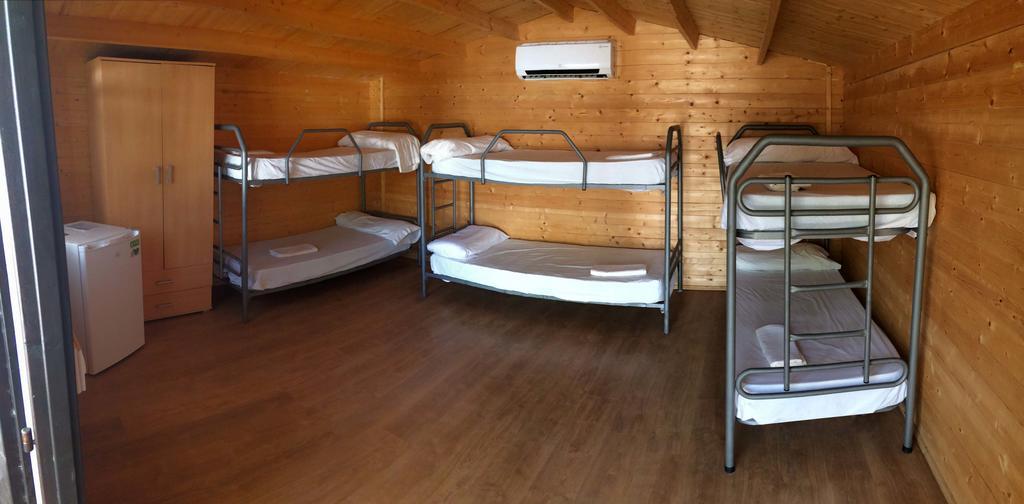 Camping Valdearenas Iznájar Kültér fotó
