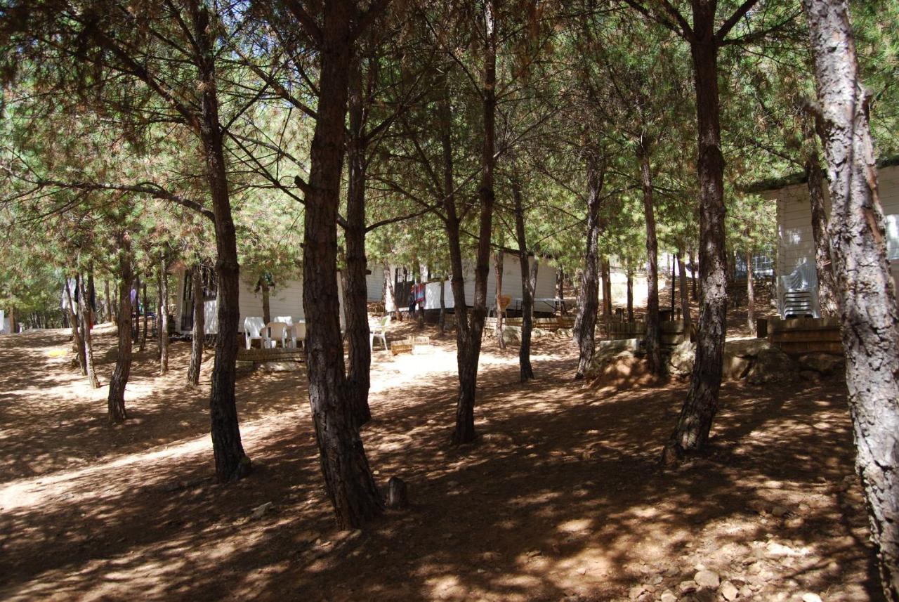 Camping Valdearenas Iznájar Kültér fotó