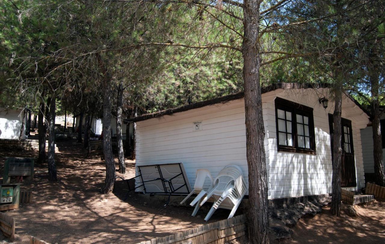 Camping Valdearenas Iznájar Kültér fotó